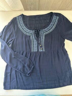 Women's Navy Embroidered Peasant Top - Navy
